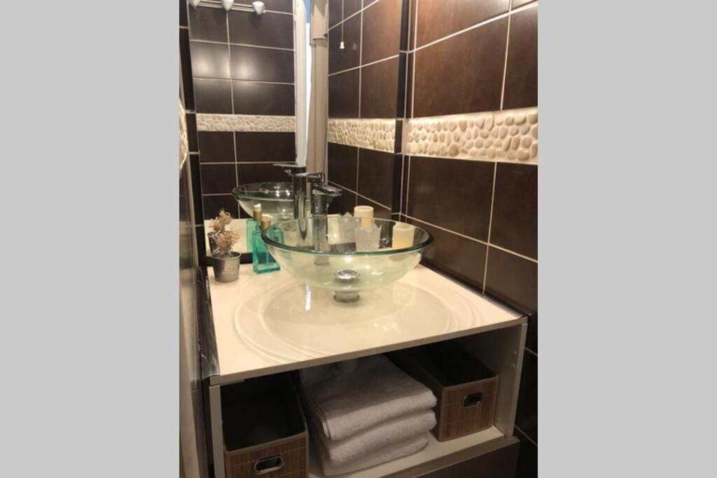 Appart Renove 2 Chambres Avec Clim LʼIsle-sur-la-Sorgue Exterior foto
